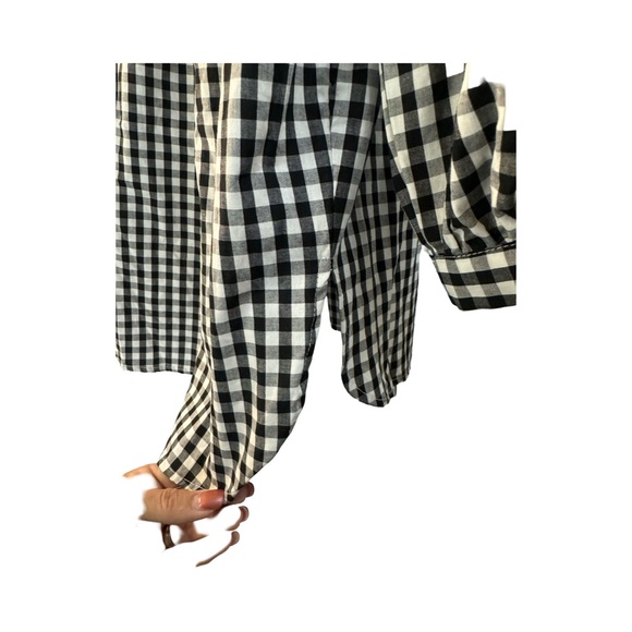 Caution To The Wind Black White 3/4 Sleeve Peasant Top Size Small - Picture 6 of 10